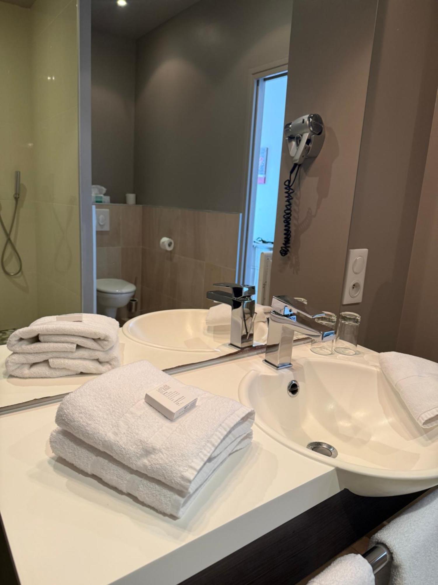 Hotel Et Restaurant Le Clos De La Prairie Gouy-Saint-André المظهر الخارجي الصورة